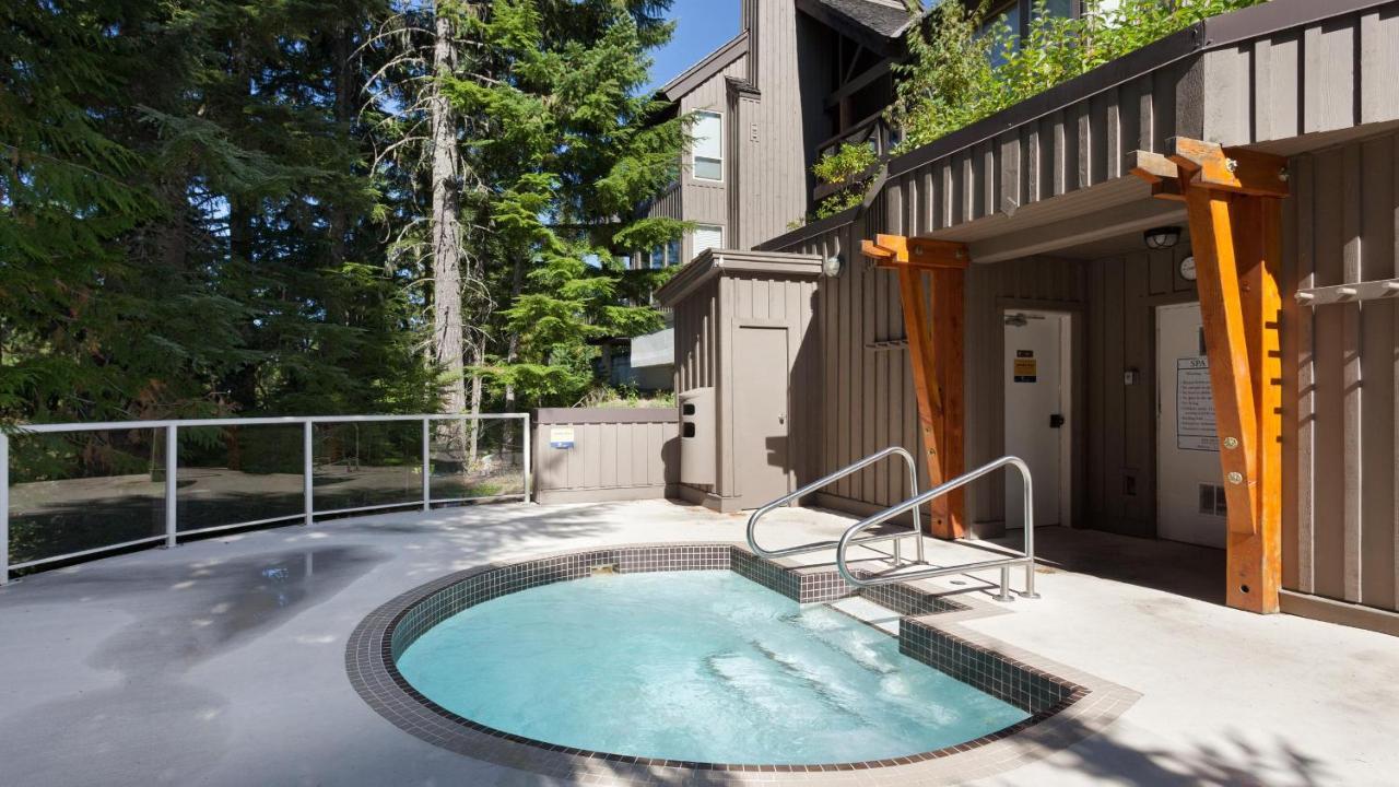 Painted Cliff 11 | Dog Friendly! Ski-In Ski-Out Benchlands Townhome W/ Hot Tub & Fireplace Whistler Exterior foto